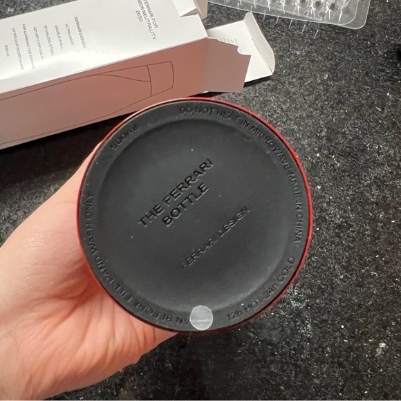 red ferrari water bottle - Picture 2 of 4